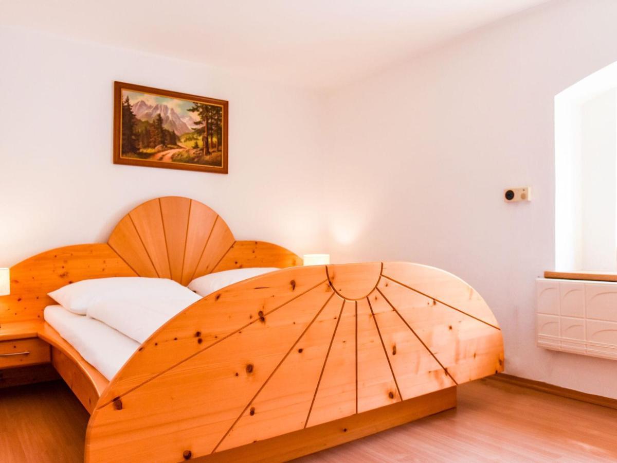 Scenic Apartment In Rattenberg Near Reintaler See Lake المظهر الخارجي الصورة